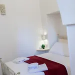 Гостевой дом Dante - Typical Apulian